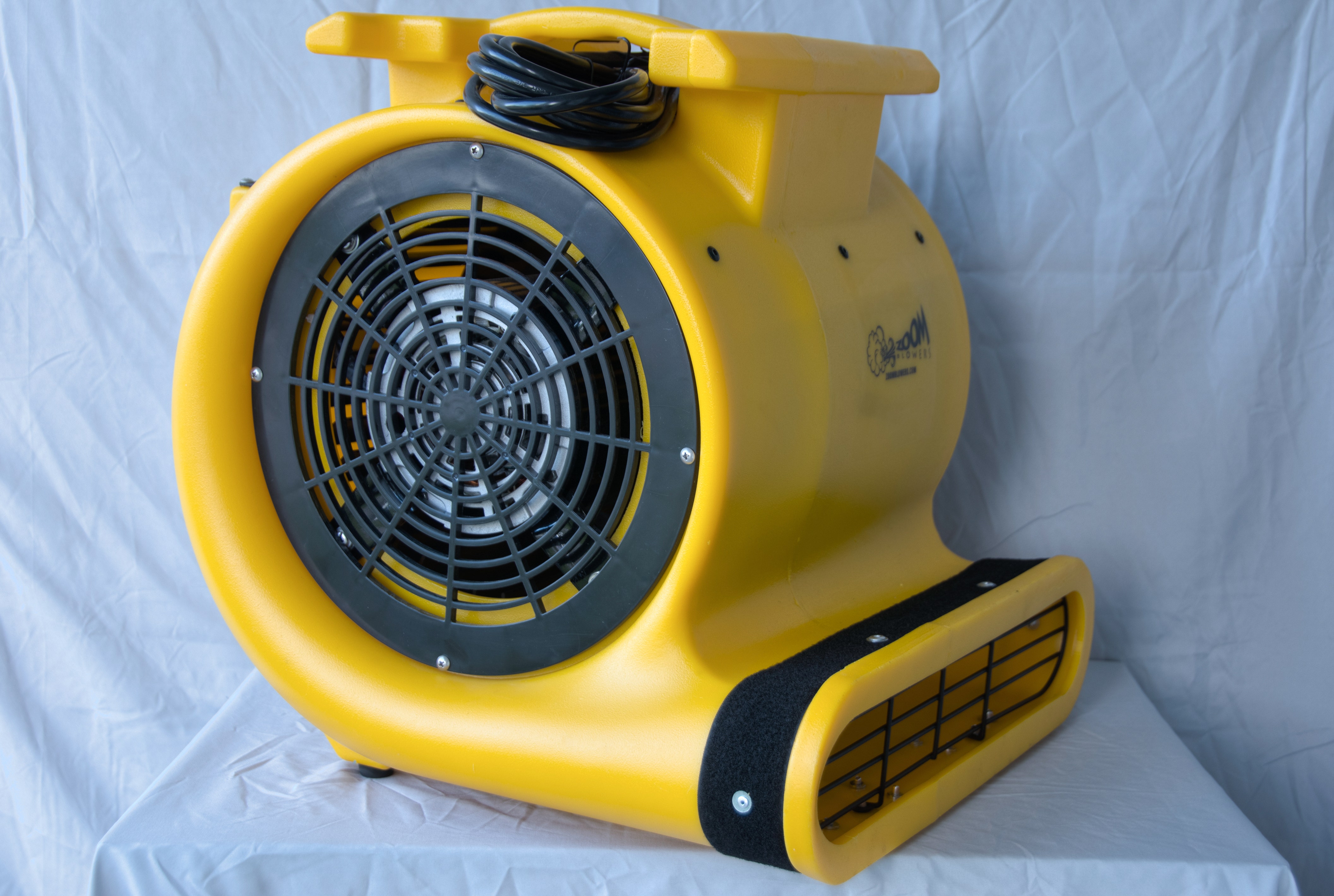 New product: Zoom 1.0 HP Blower With hook and loop fastener Connection