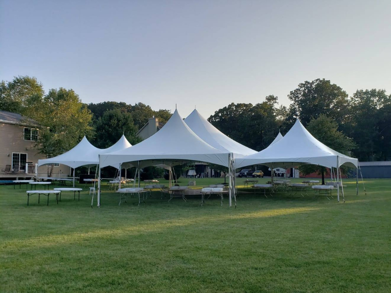 Corporate Events: Tips for Renting Tents and Equipment for Corporate Events Like Conferences, Team-Building Exercises, or Holiday Parties